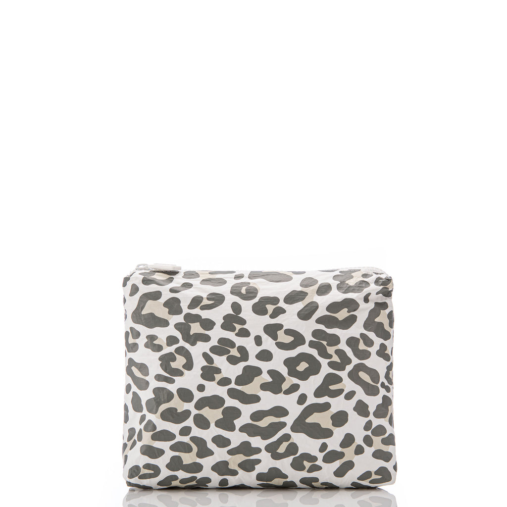 Small Pouch | Snow Leopard