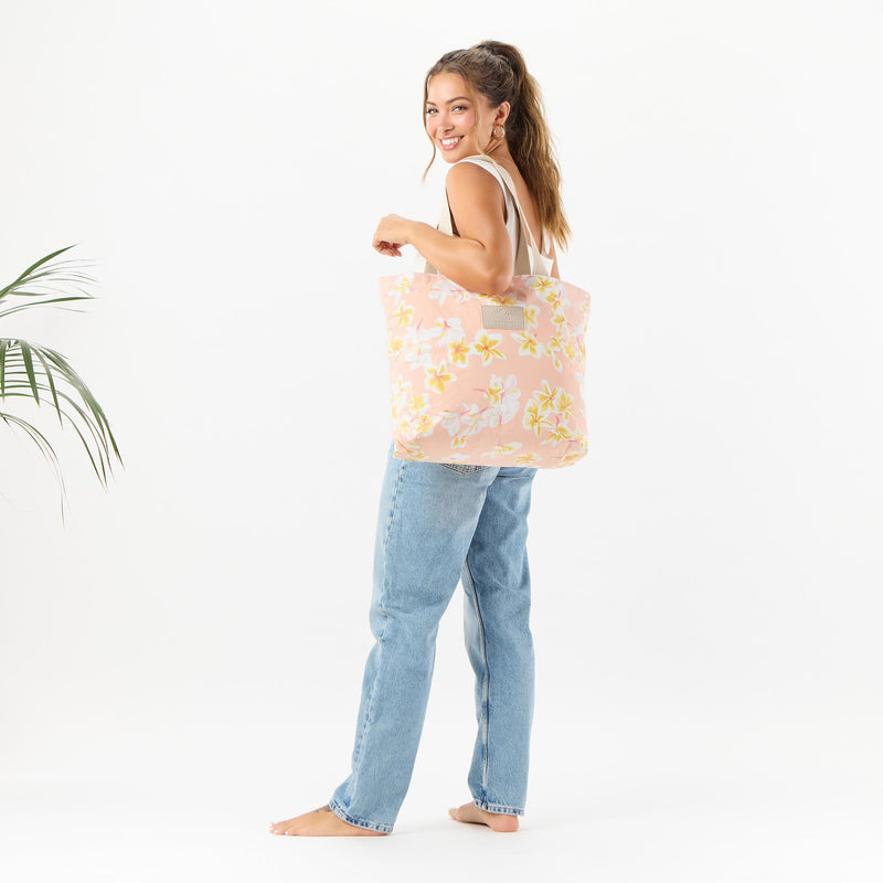 Day Tripper | Pua Melia by Aloha De Mele
