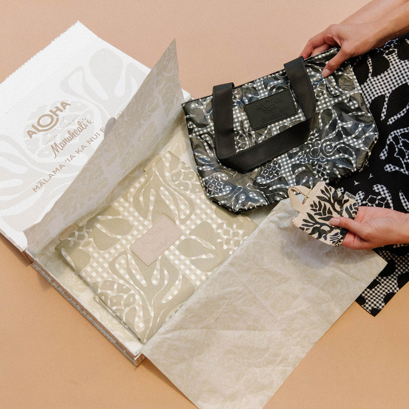 Holiday Gift Box Set | Black Sand Beach by Manuhealiʻi