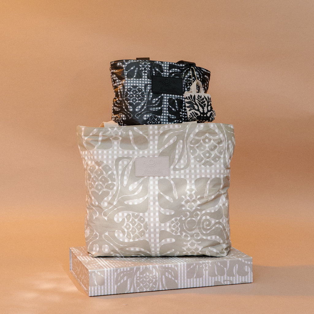 Holiday Gift Box Set | Black Sand Beach by Manuhealiʻi
