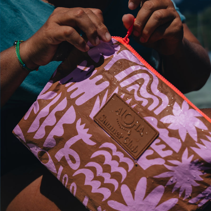 Mid Pouch | Summer Club