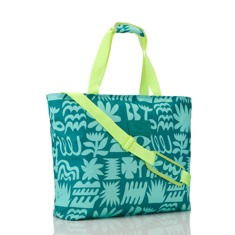 Carry-On Cooler Tote | Summer Club