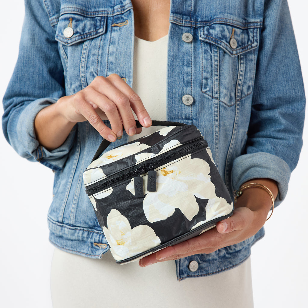 Cabin Crew Kit | Mohala