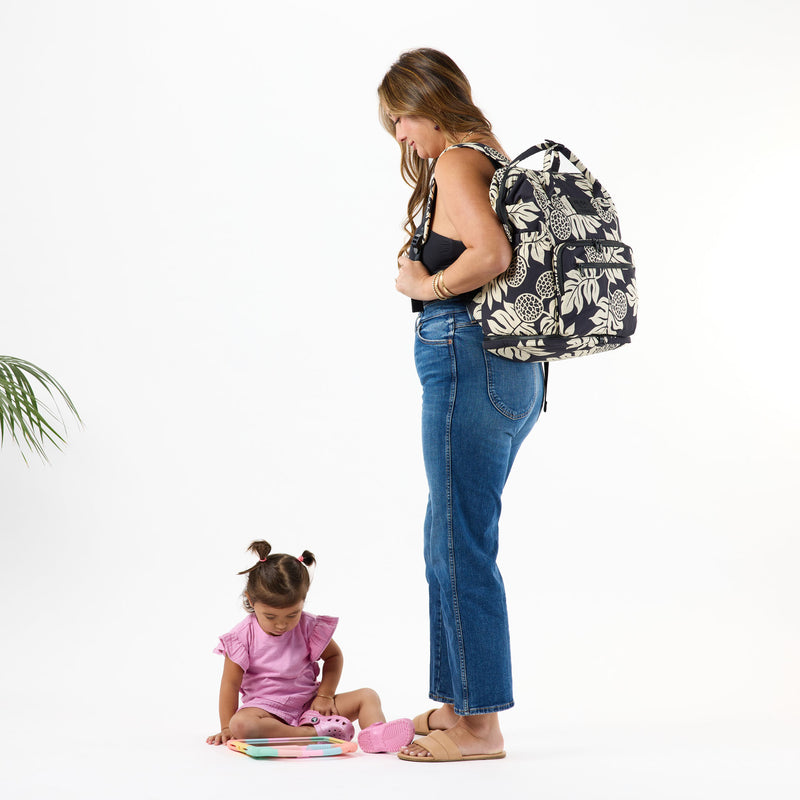 Le Bébé | Holomua