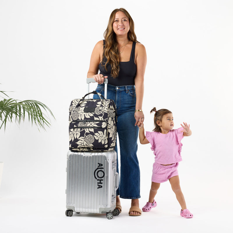 Le Bébé | Holomua