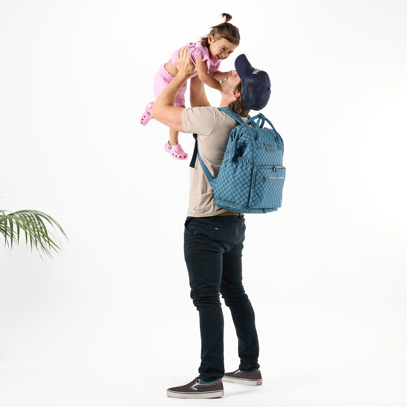 Le Bébé | Petite Check