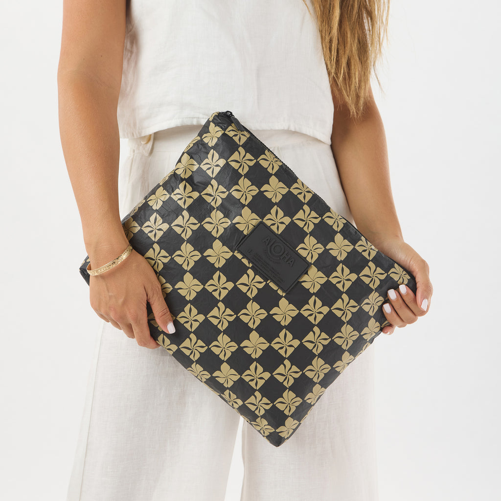 MAX Pouch | Pua Check