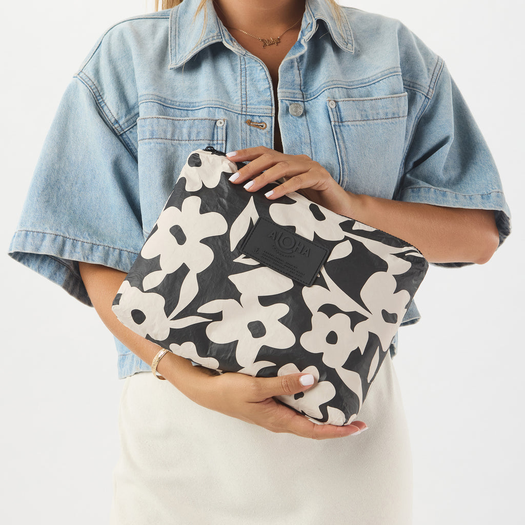 Mid Pouch | Fall Flowers