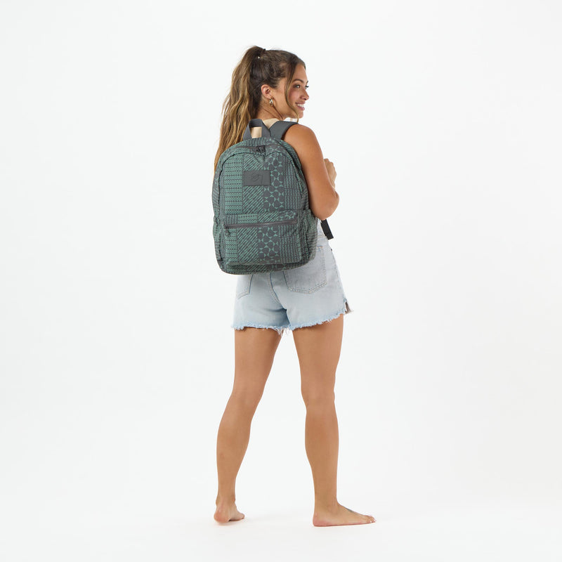Keep It Light Backpack | Hekilike’eke’ekauilapōhaku