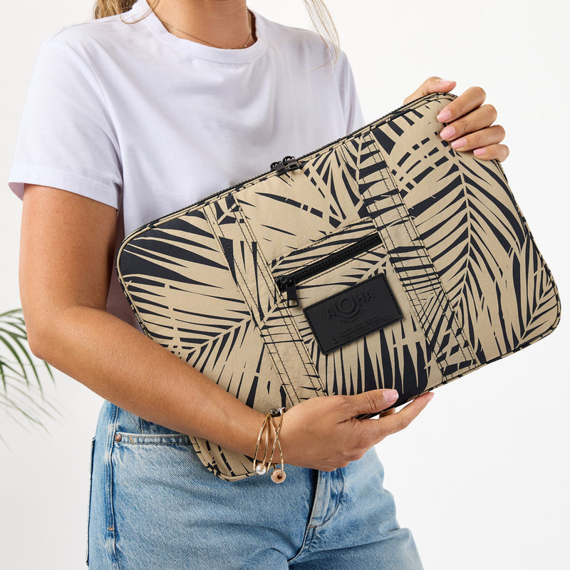 Keep It Light Laptop Case | Areca
