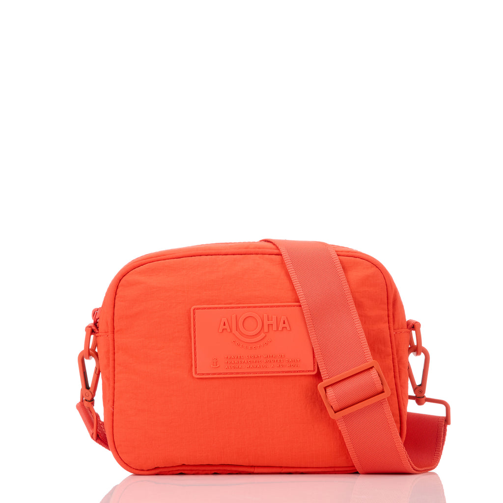 Keep It Light Le Tour | Monochrome